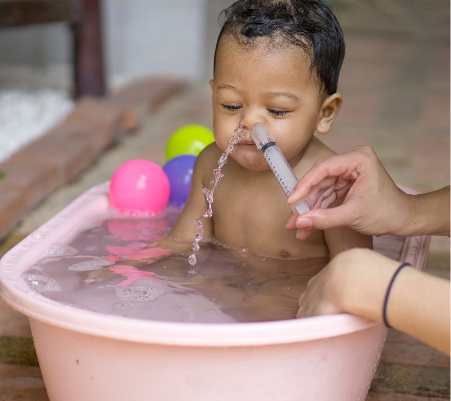 How to clear a baby’s nose?