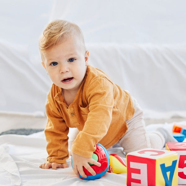 El sonajero: siete grandes beneficios de este sencillo juguete para el bebé