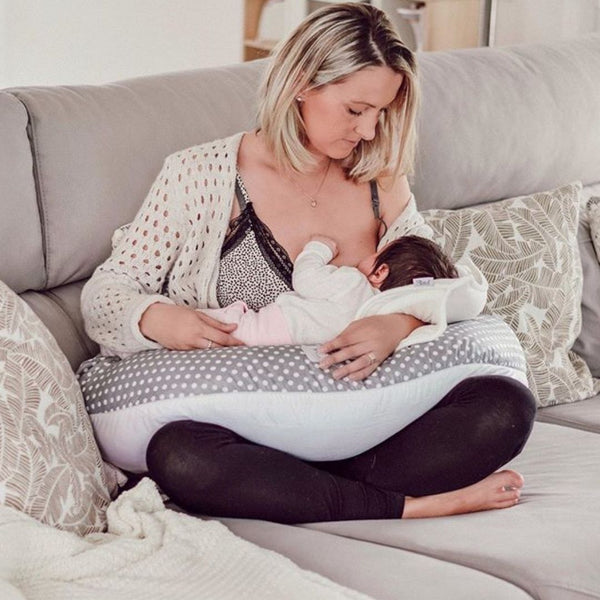 The best positions for breastfeeding