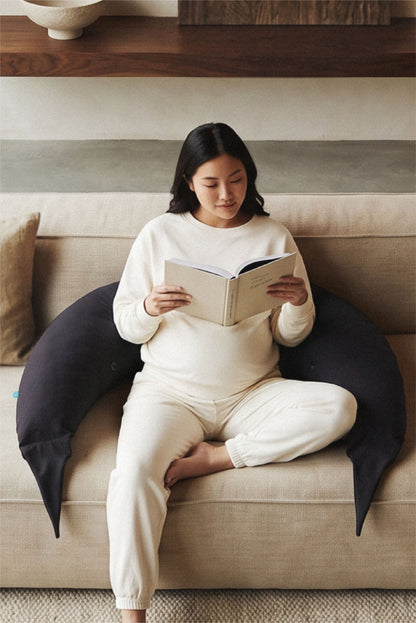 HUGS Pregnancy and Breastfeeding Pillow - Black