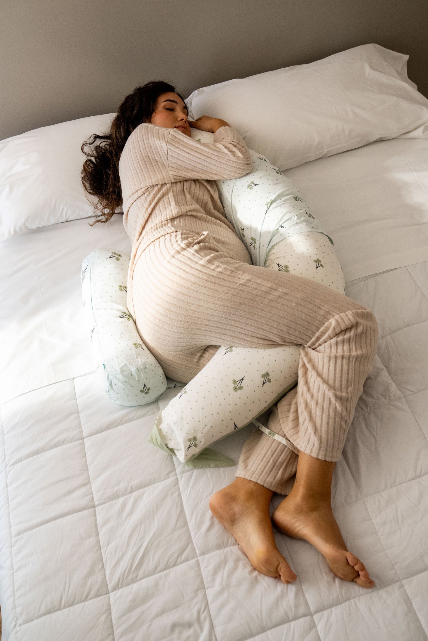 Pregnancy and breastfeeding pillow Koala Hugs Plus