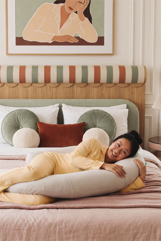HUGS PLUS coussin de grossesse et d'allaitement - Light Grey