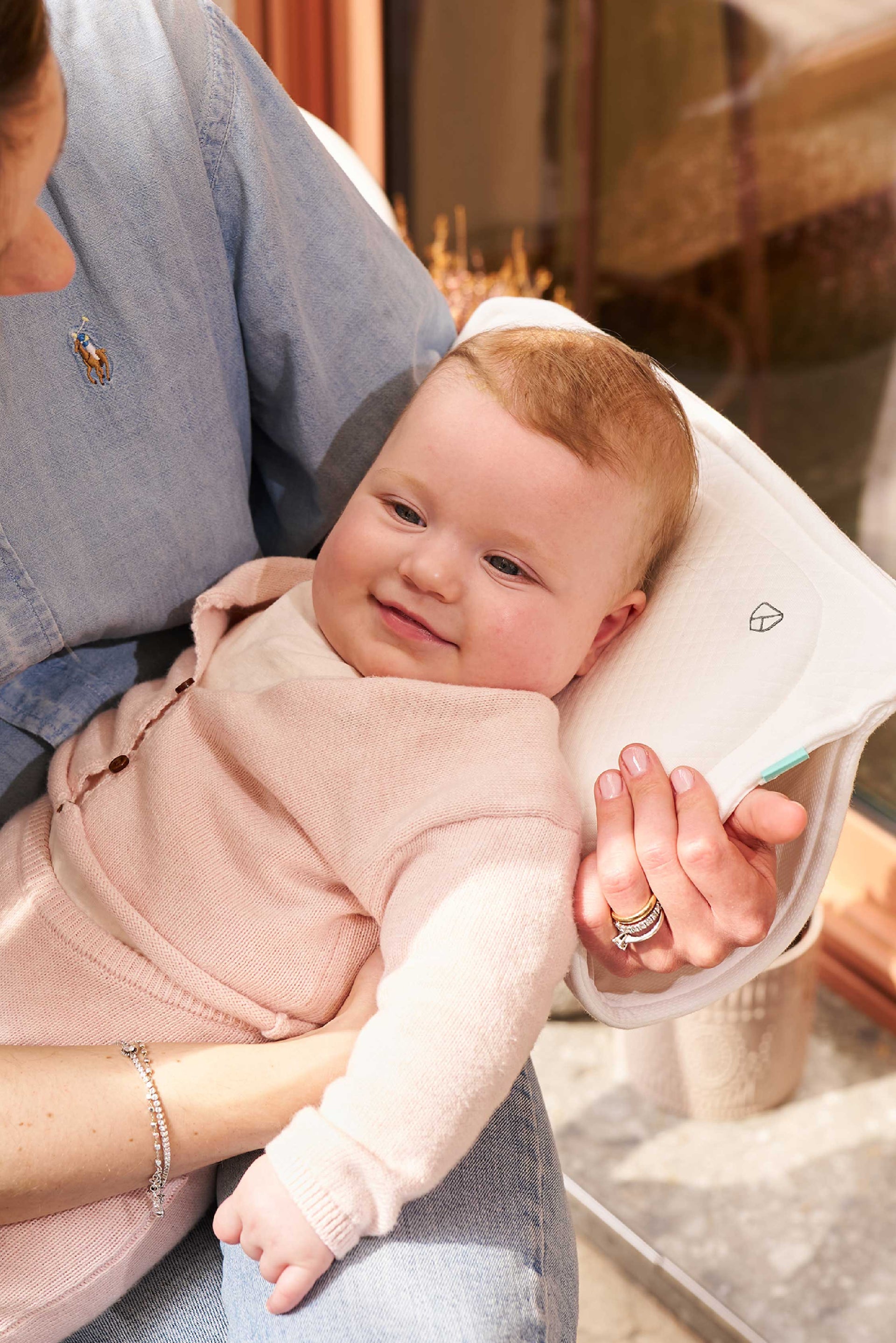 PERFECT HEAD BREASTFEEDING Pillow for Plagiocephaly - White