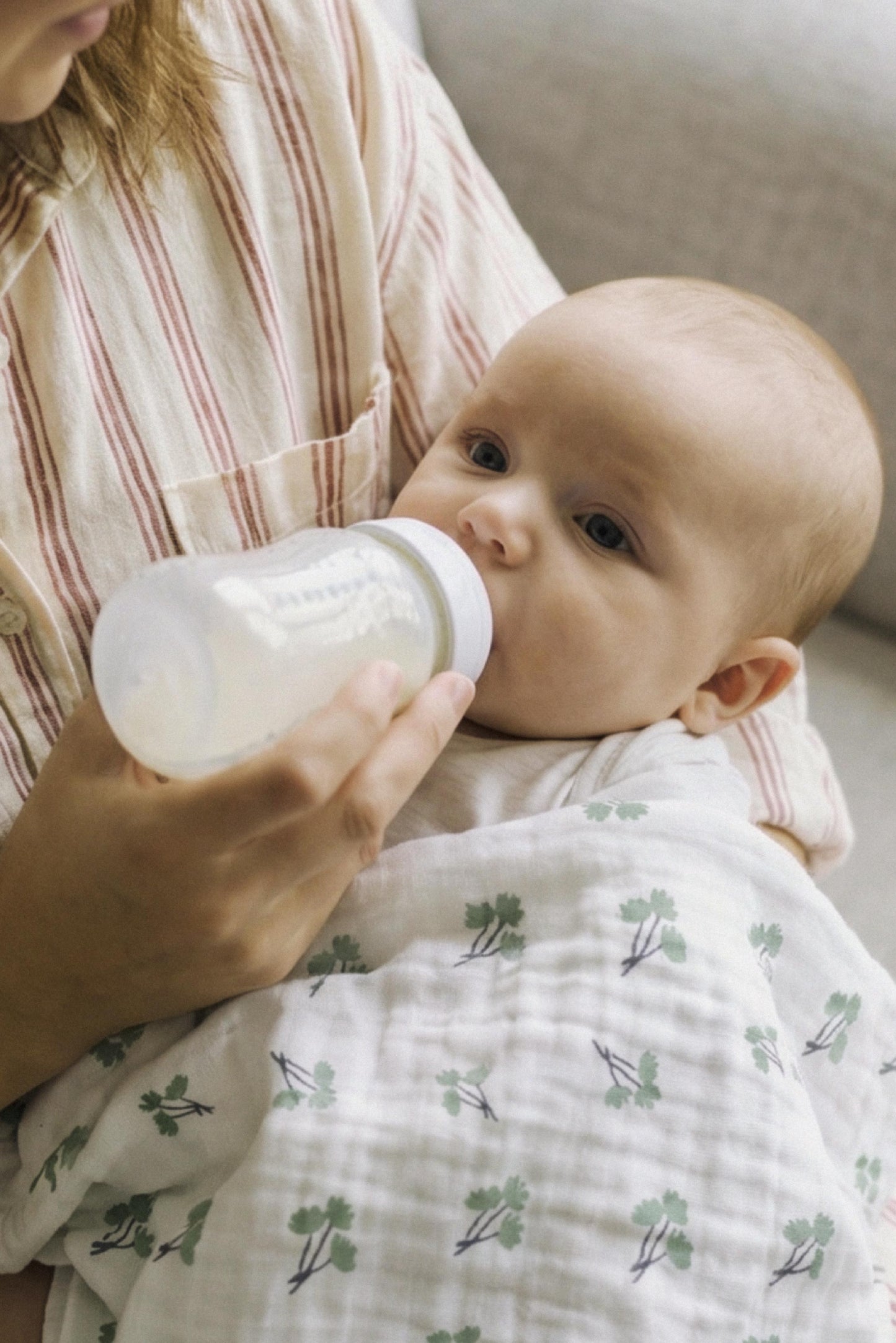 soft touch 80x80 newborn muslin cloths - blossom green