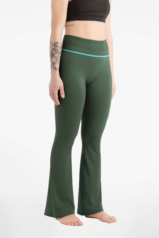 MATERNITY PANTS Umstandsleggings - Green